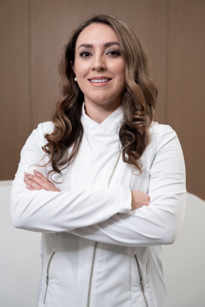 Mantena Dental & Implant Center Dr Hernandez